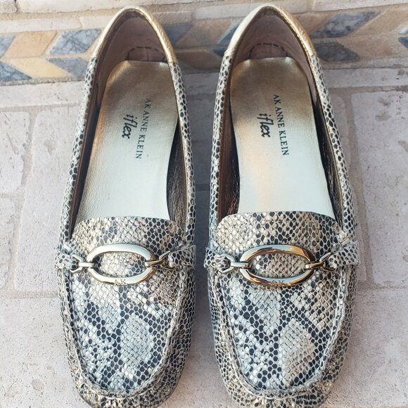 AK Anne Klein Gold & Pewter Leather Snakeskin Pattern Loafers/Flats -Size 7 - Picture 1 of 7